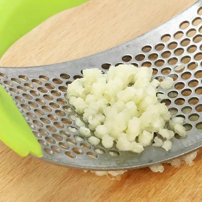 Garlic Press Tool | أداة عصر الثوم
